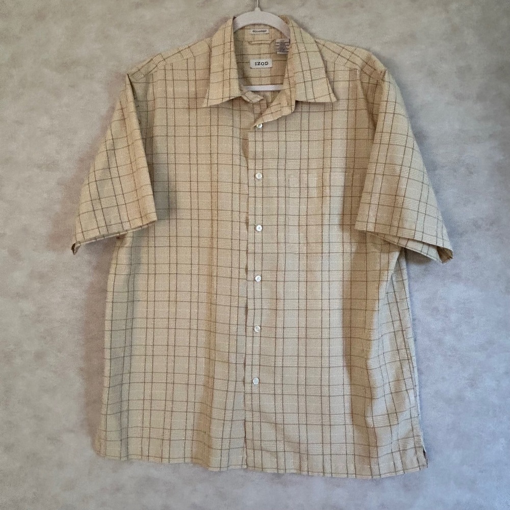IZOD Mens Large Tan Plaid Short Sleeve Button Down Polynosic Rayon Shirt L